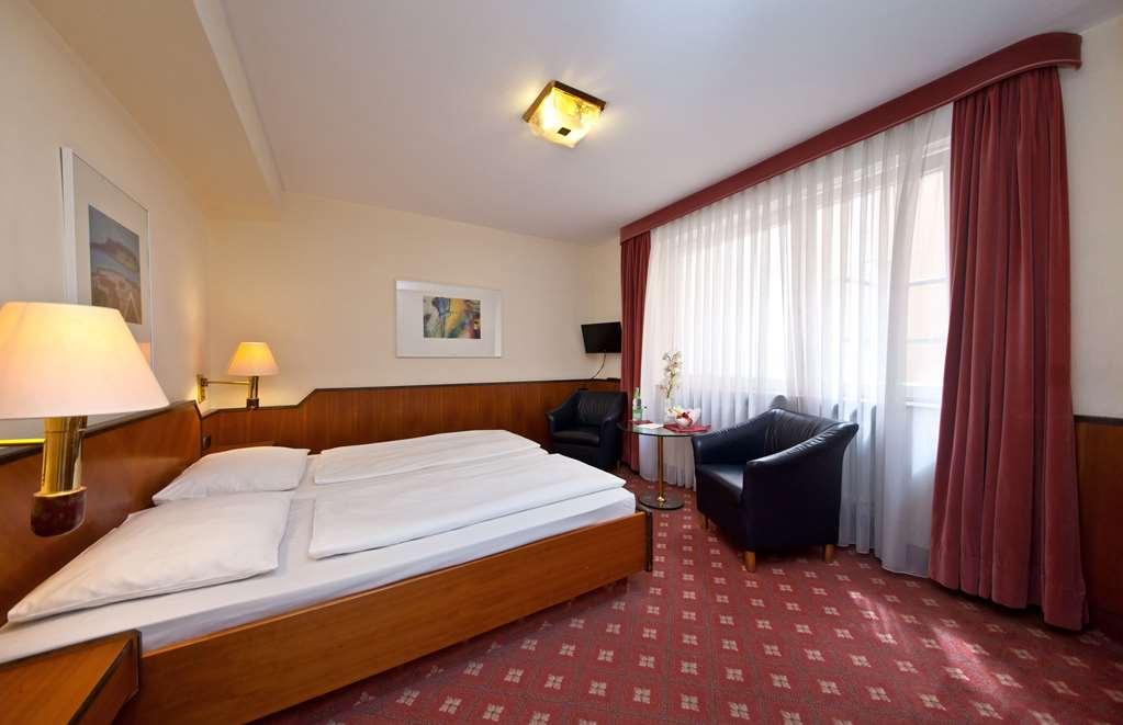 Plaza Inn Rieker Stuttgart Hauptbahnhof Oda fotoğraf