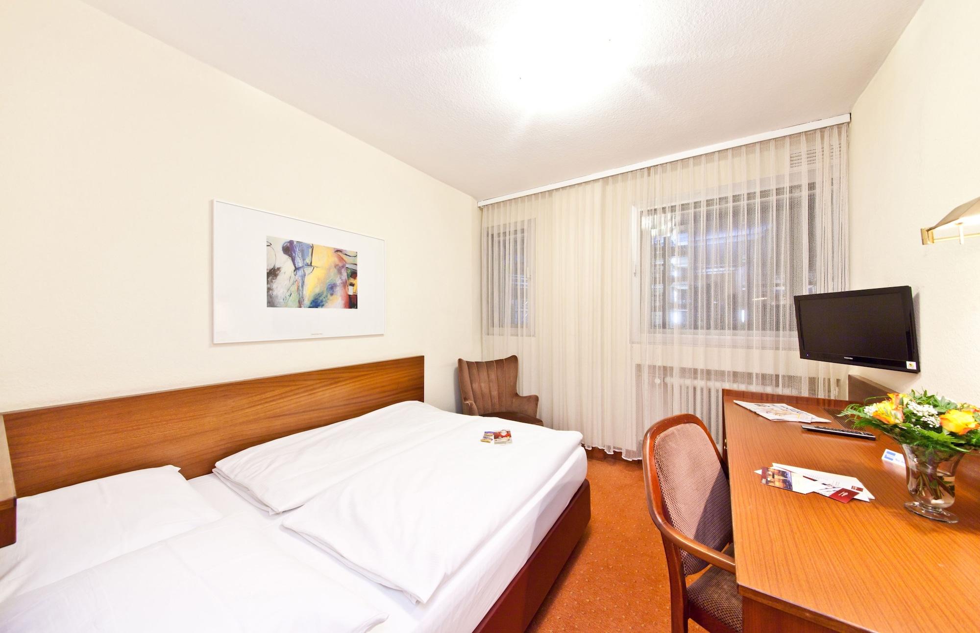 Plaza Inn Rieker Stuttgart Hauptbahnhof Dış mekan fotoğraf