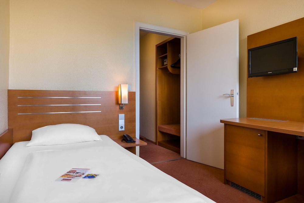 Plaza Inn Rieker Stuttgart Hauptbahnhof Dış mekan fotoğraf