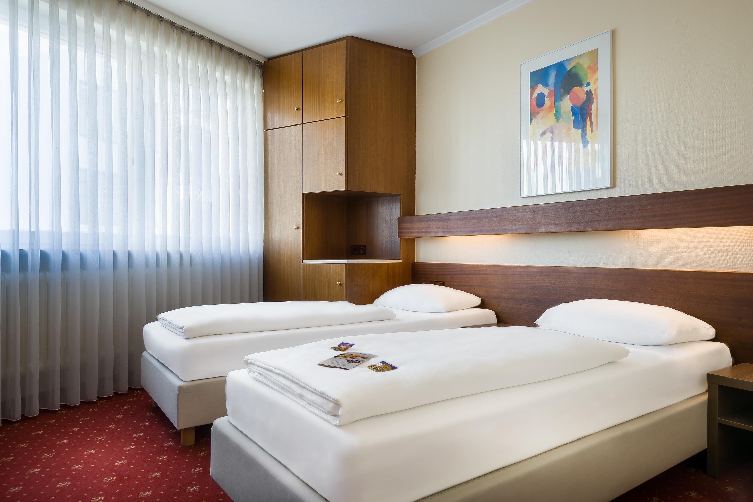 Plaza Inn Rieker Stuttgart Hauptbahnhof Dış mekan fotoğraf
